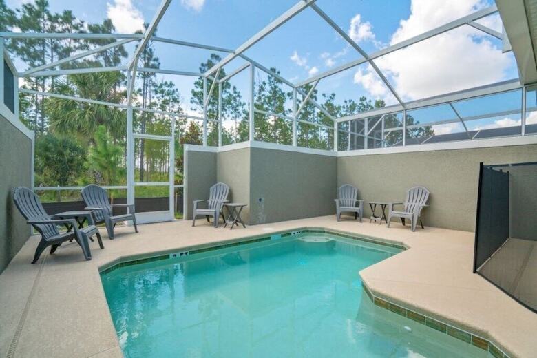 Champions Gate 266 - Five Bedroom Townhome With Splash Pool