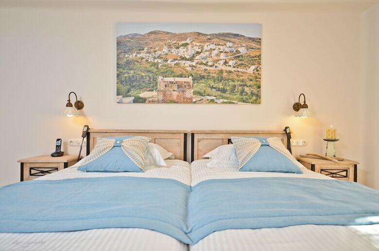 Naxos Island Hotel