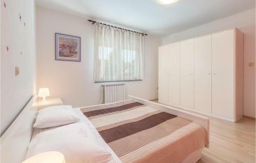 Holiday Home Barban Melnica