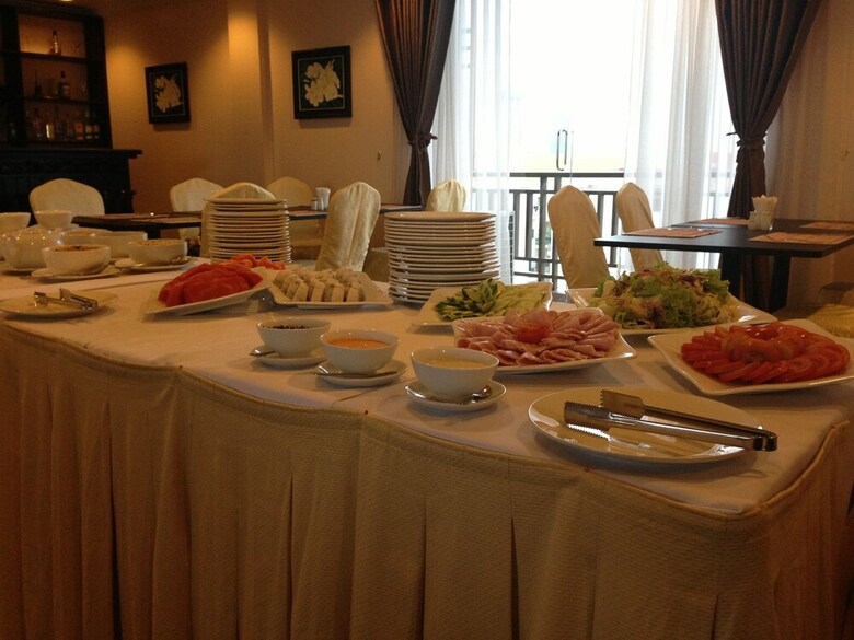 Jun Yue Hotel