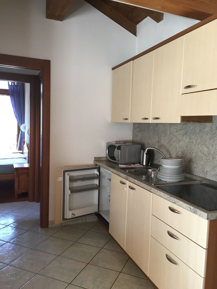Roulette Apartments