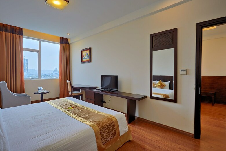 Hoang Son Peace Hotel