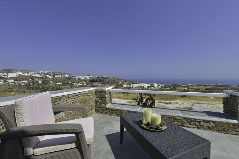 Bed & Breakfast Rooms & Apartments Archontou
