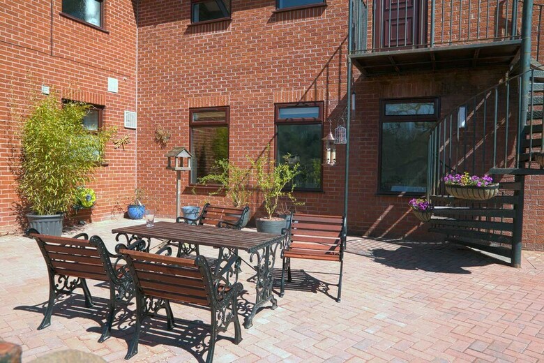 The Laurels B&B
