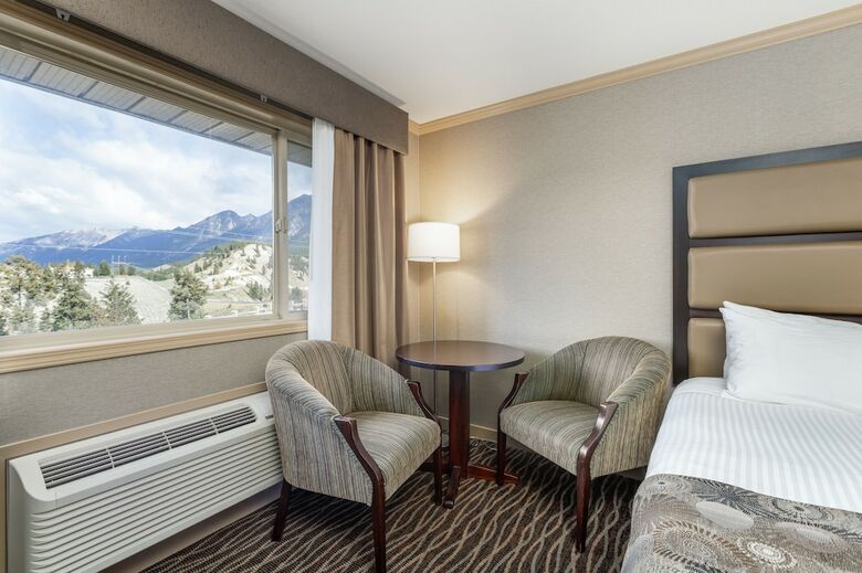 Prestige Radium Hot Springs Resort, Best Western Premier Collection