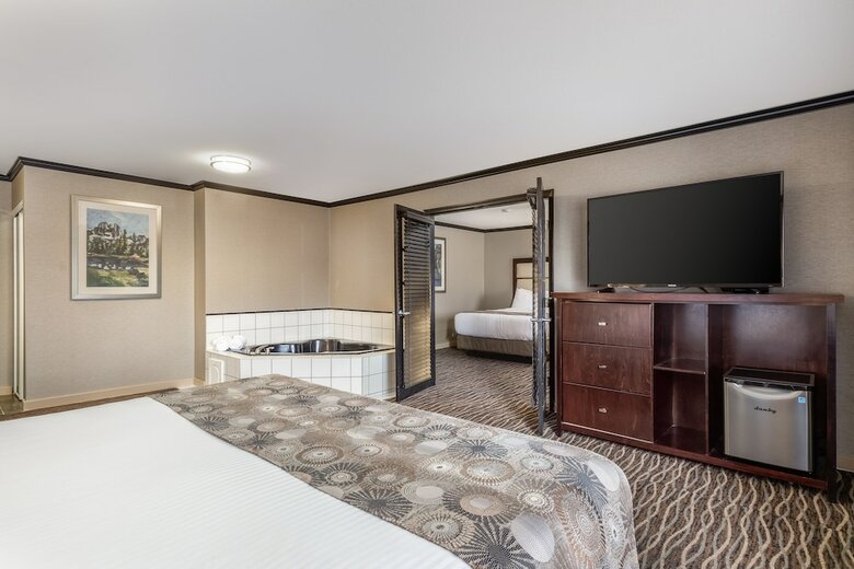 Prestige Radium Hot Springs Resort, Best Western Premier Collection