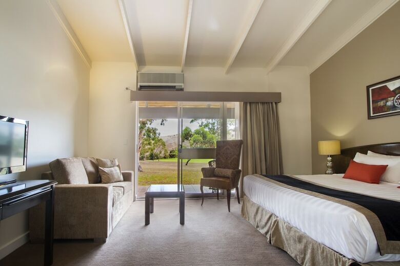 New Terry Hotel & Golf Resort