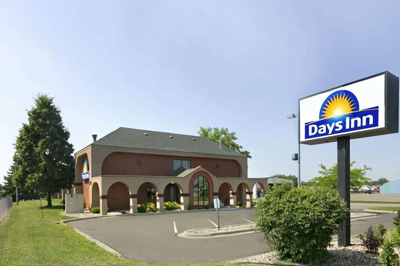 Hotel Days Inn By Wyndham Willmar