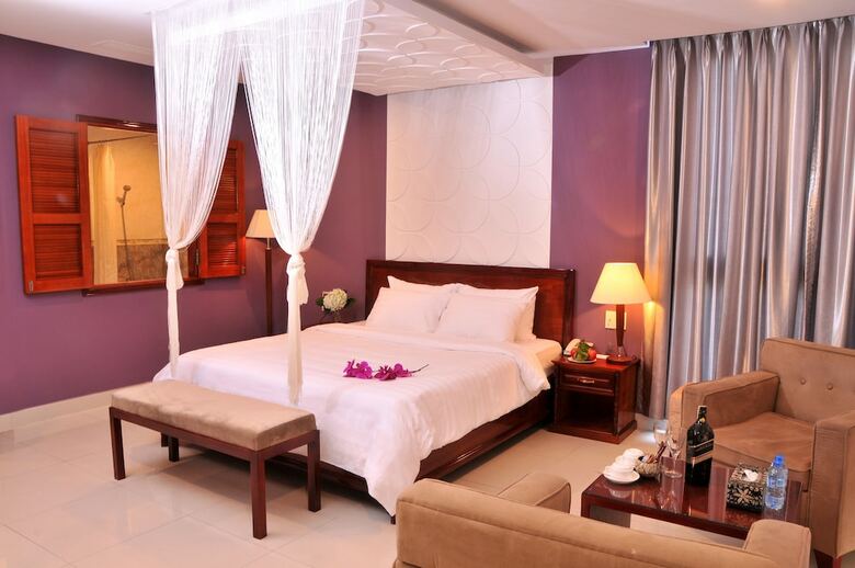 White Lotus Hotel