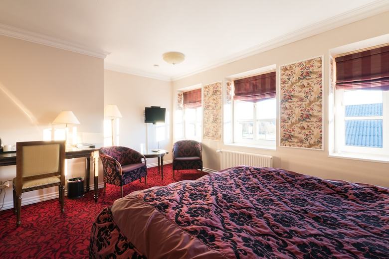 Hotel Den Gamle Gr�nsekro