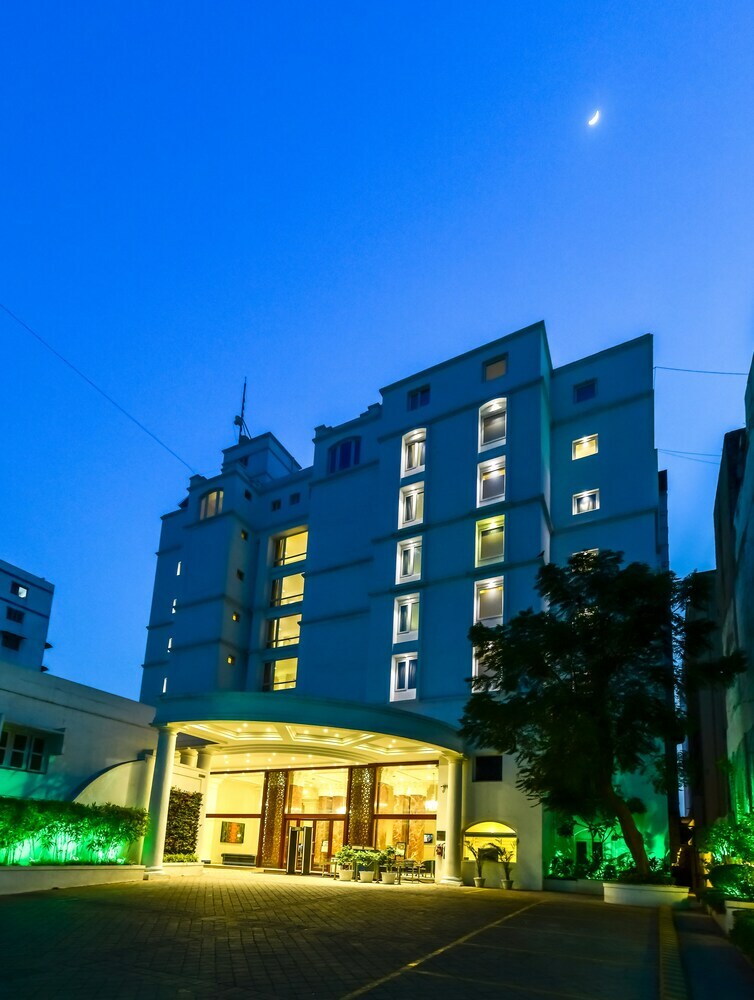 Hotel Lemon Tree Premier The Atrium, Ahmedabad