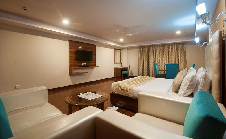 Hotel Ramhan Palace