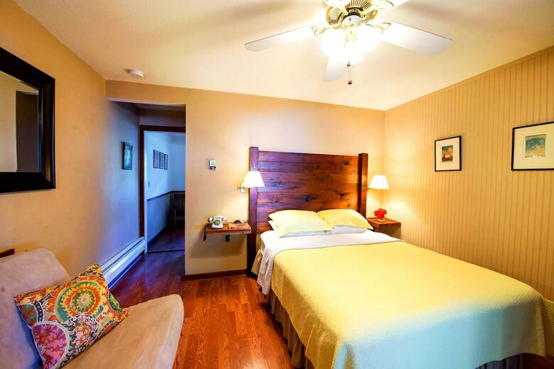 Hotel Inn On The Russian River