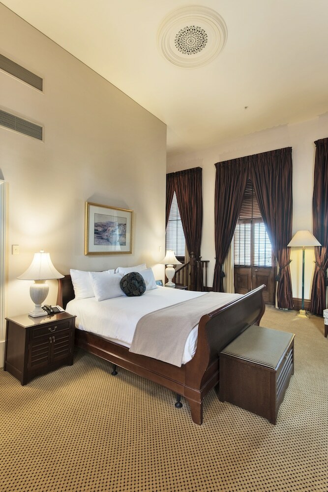Hotel Treasury Brisbane