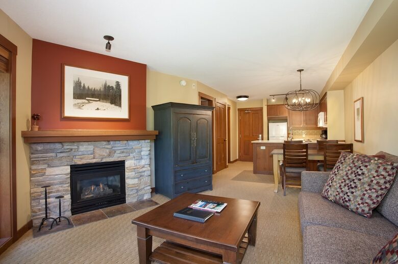 Horstman House By Whistler Premier