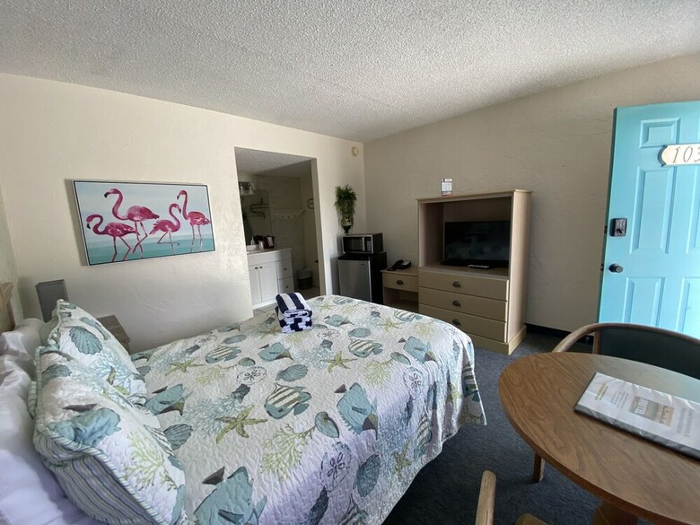 Flamingo Motel
