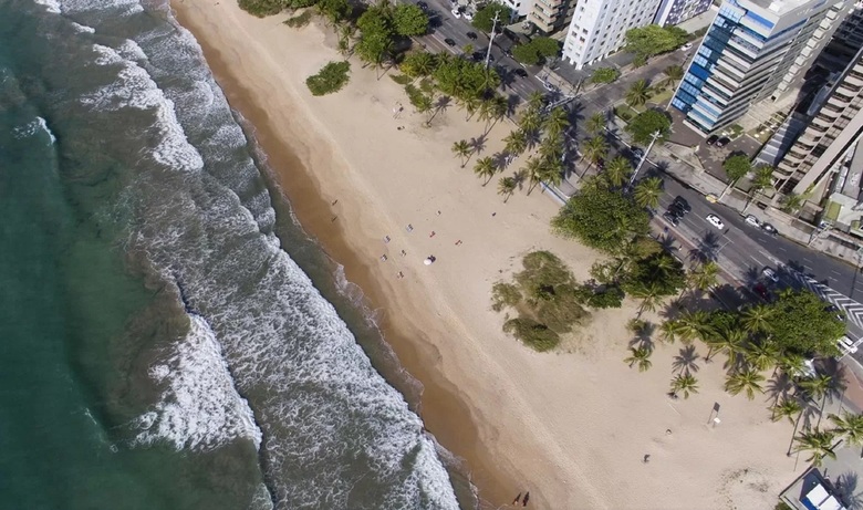 Hotel Beach Class Suites Recife