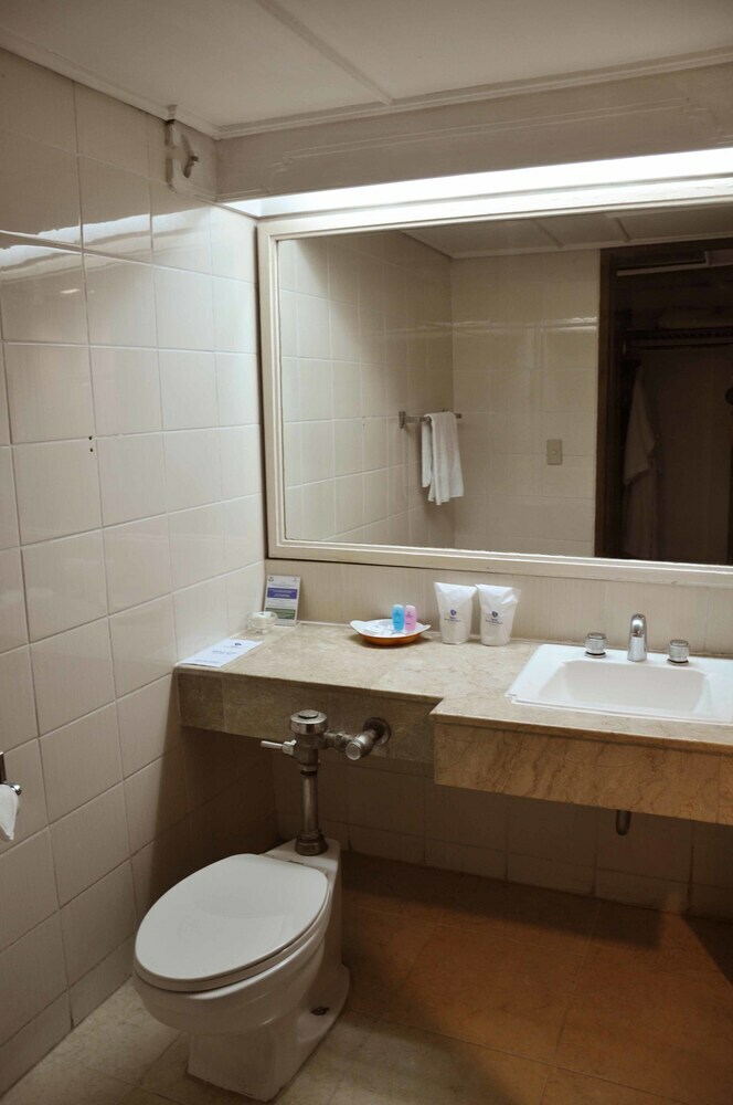 Hotel Inna Grand Bali Beach