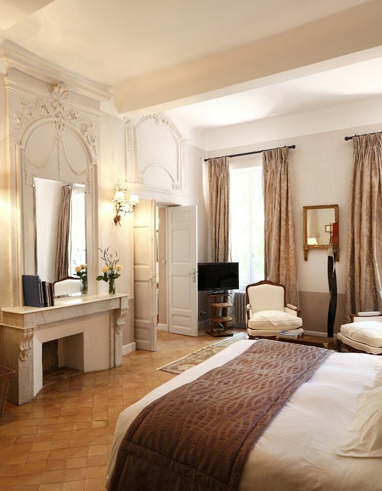Hotel Hostellerie de L'abbaye de La Celle