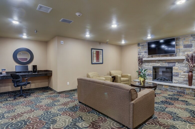 Hotel Cobblestone Inn & Suites - Kersey