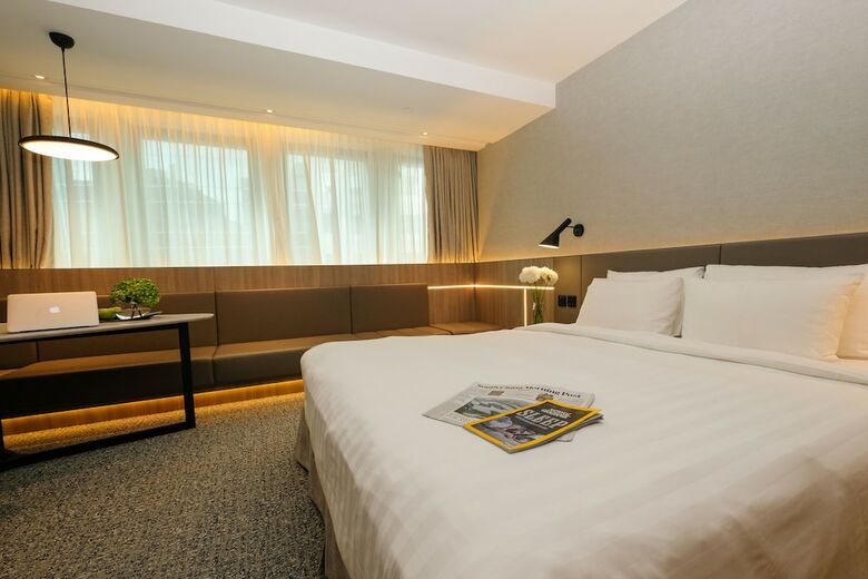 Nathan Hotel