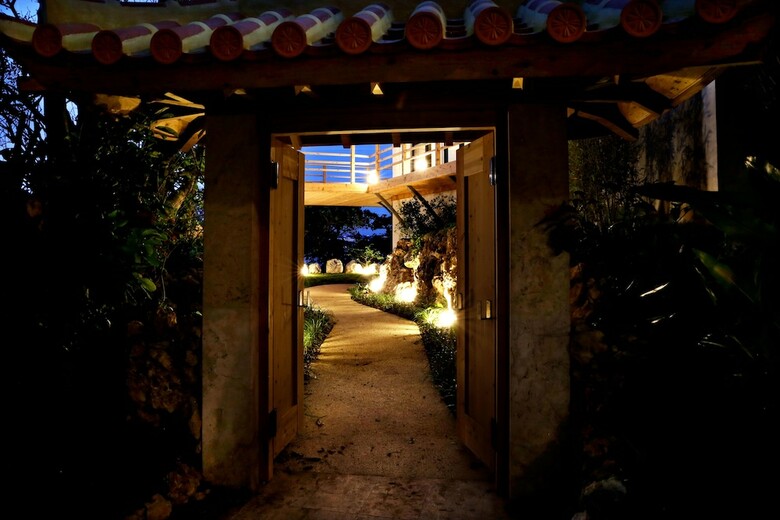 Hotel Hyakunagaran