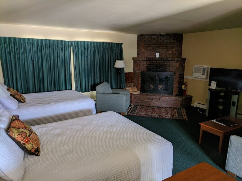 Hotel Stowe Motel & Snowdrift