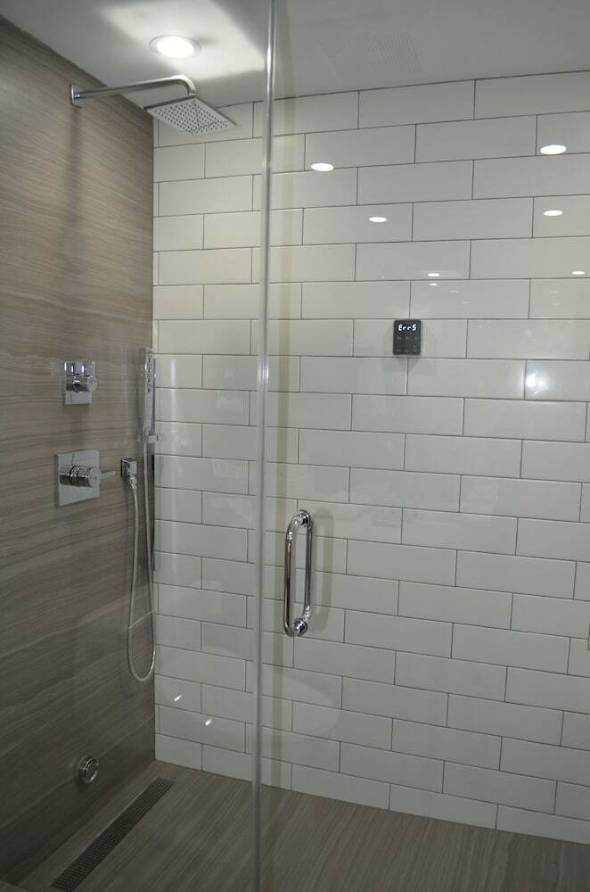 Infinity Hotel Sf, Ascend Hotel Collection