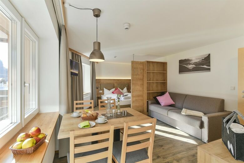Aparthotel Alpine Lodge Kl�sterle Am Arlberg