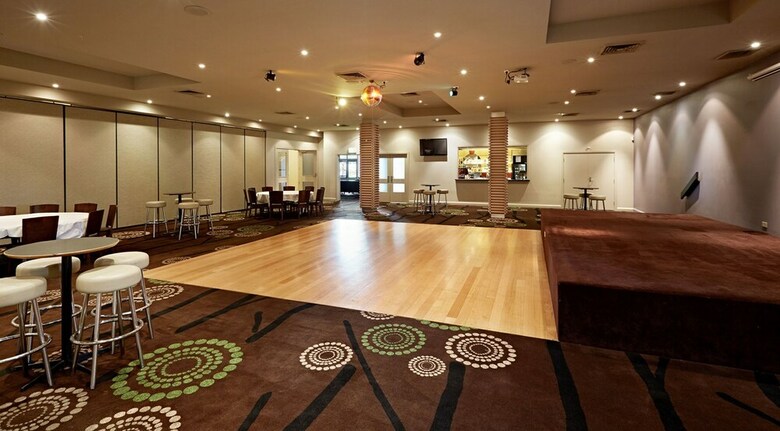 Motel Nightcap At Waltzing Matilda Hotel