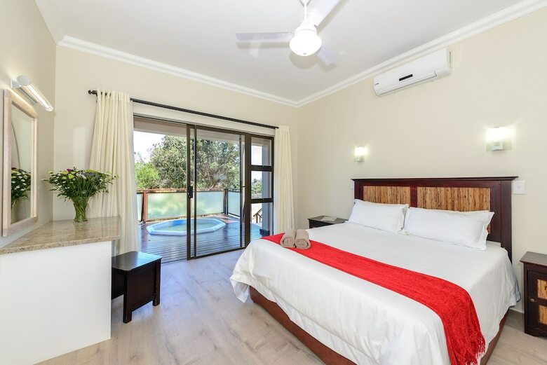 Apartamentos Margate Beach Club
