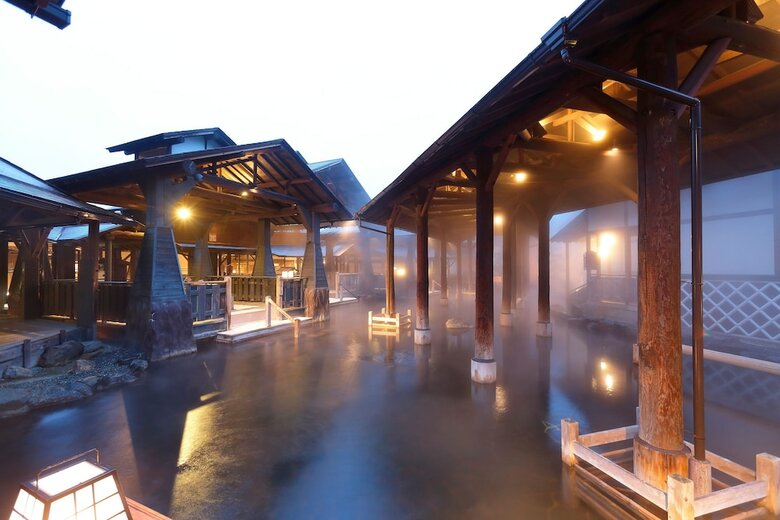 Hotel Spa Resort Hawaiians Vir Port