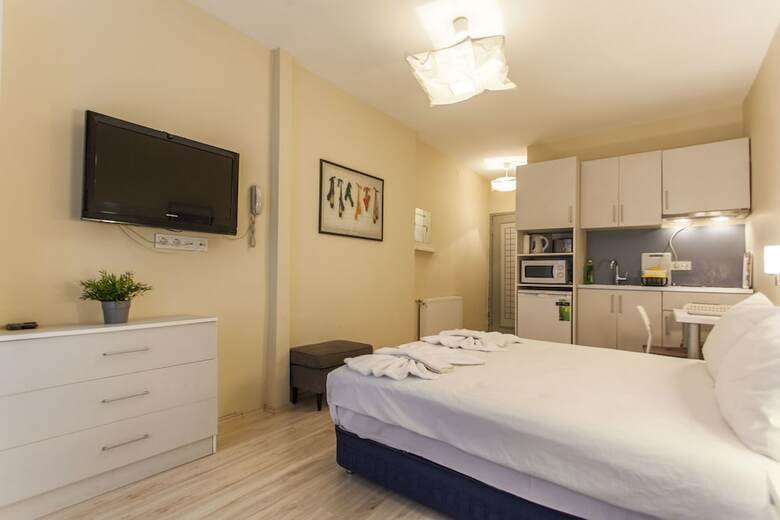 Cimen Apartments