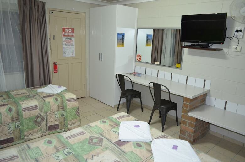 Welcome Home Motel And Apartments
