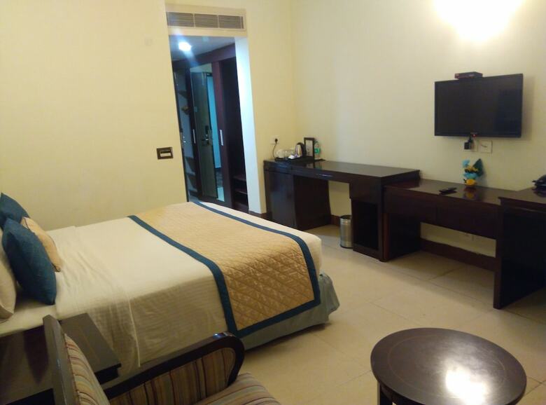 Hotel Todays Sunrise Luxury Resort