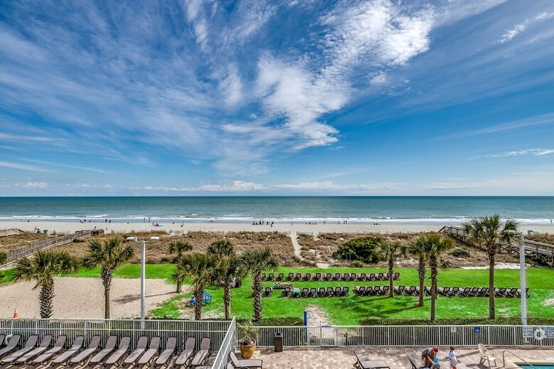 Hotel Dunes Village Resort