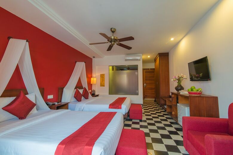 Mekong Angkor Deluxe Hotel