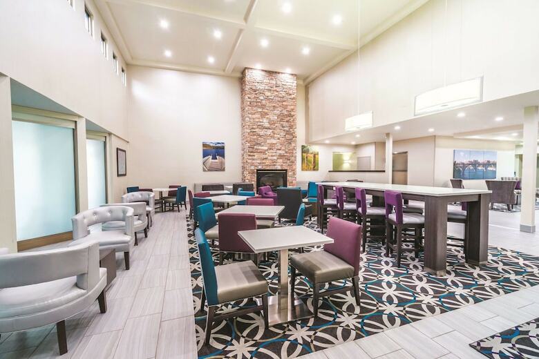 Hotel La Quinta Inn & Suites By Wyndham Loudon