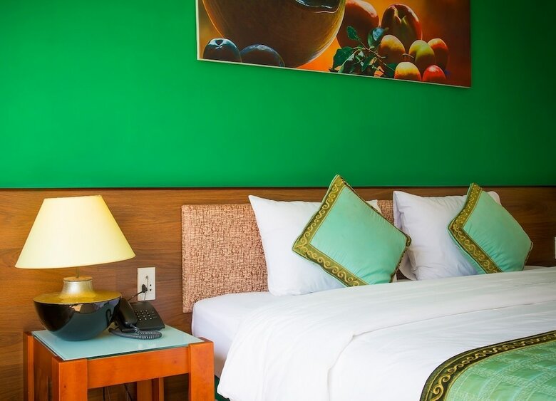 Sai Gon Phong Nha Hotel
