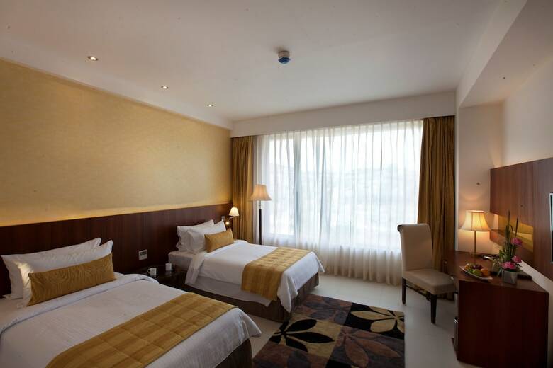 Hotel United-21 The Grand
