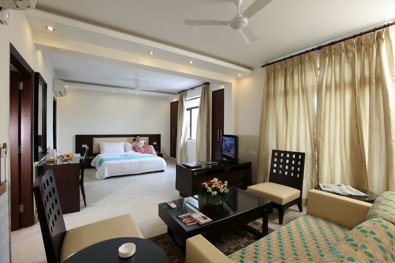 Hotel The Legend Inn - New Delhi