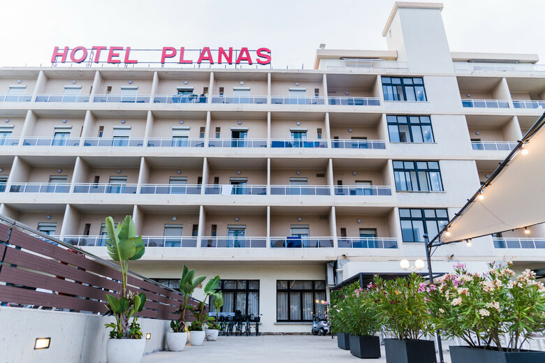 Hotel Planas