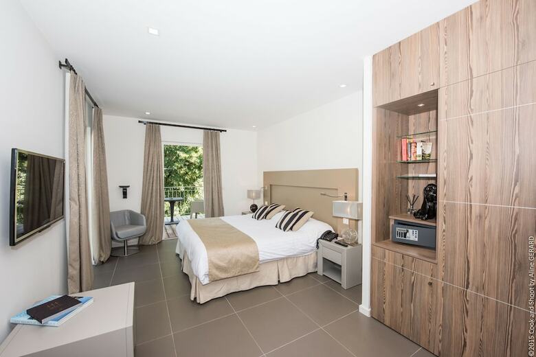 Hotel H�tel Golf Ch�teau de La B�gude