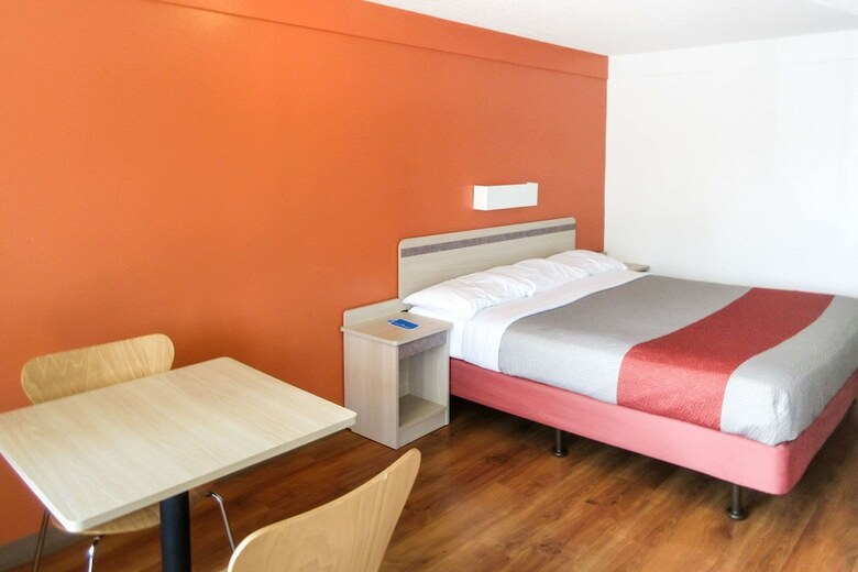 Motel Rodeway Inn