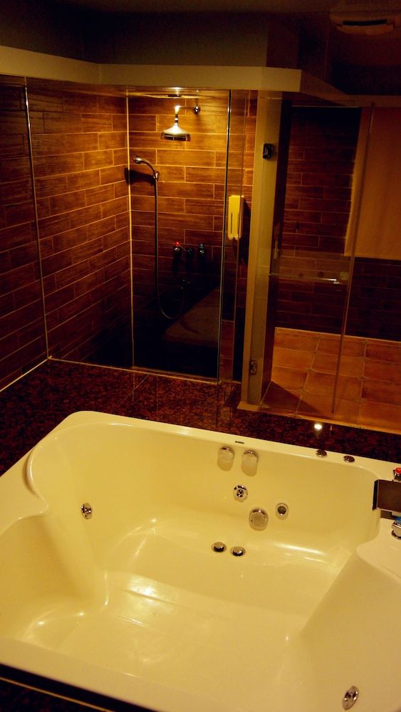 Hotel Discovery Motel - Tucheng