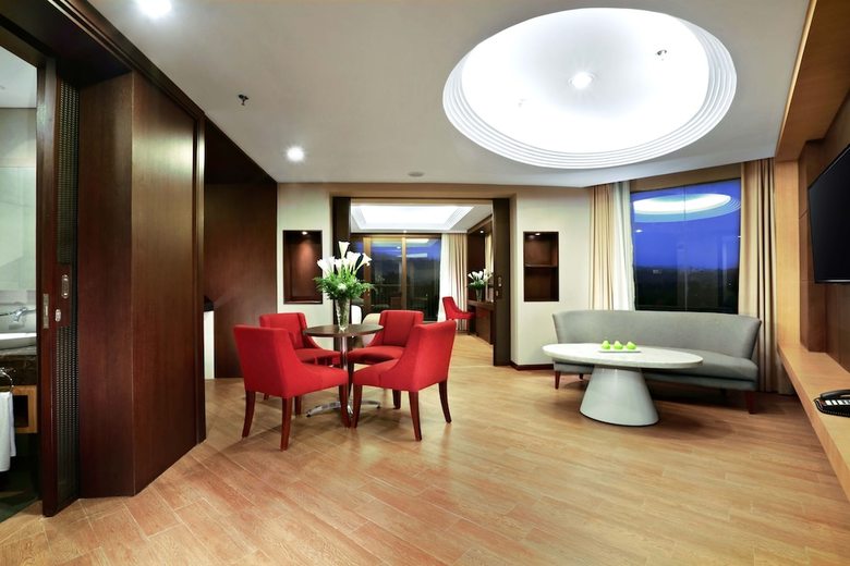 Hotel Aston Sentul Resort & Conference Center