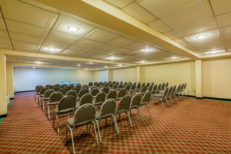 Hotel Quality Inn Northeast