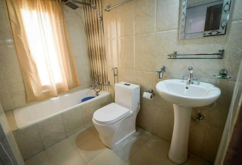 Hotel Shivam Plaza