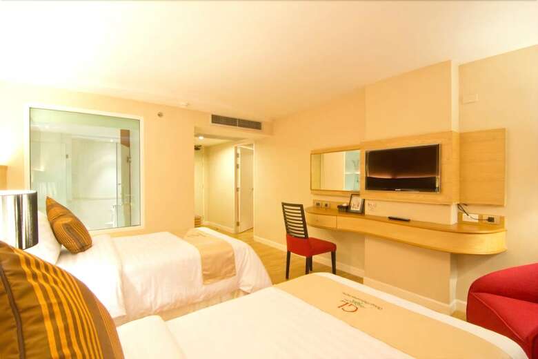 Grand Lord Hotel