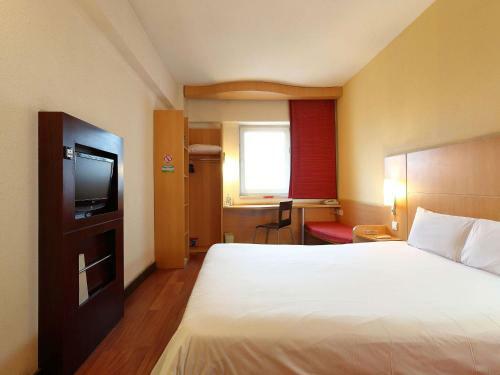 Hotel Ibis Anshan Shengli Square